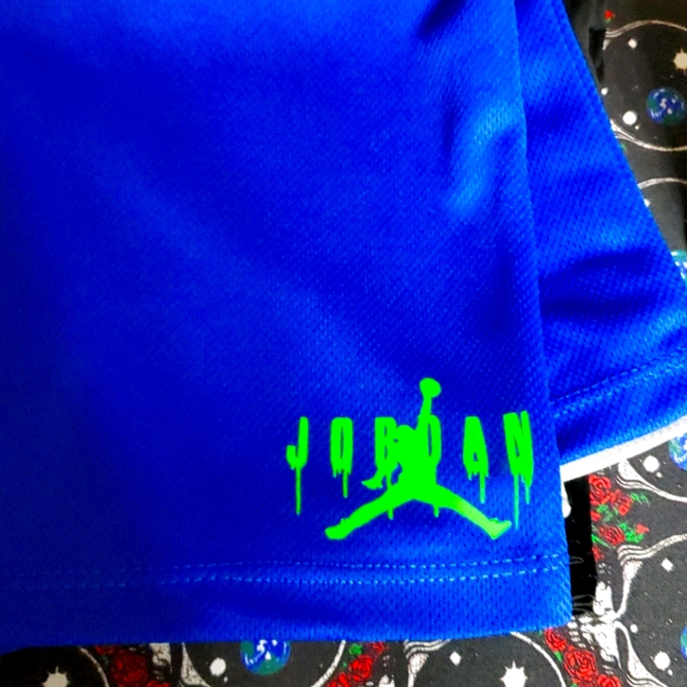 Jordan neck gaiter 😷